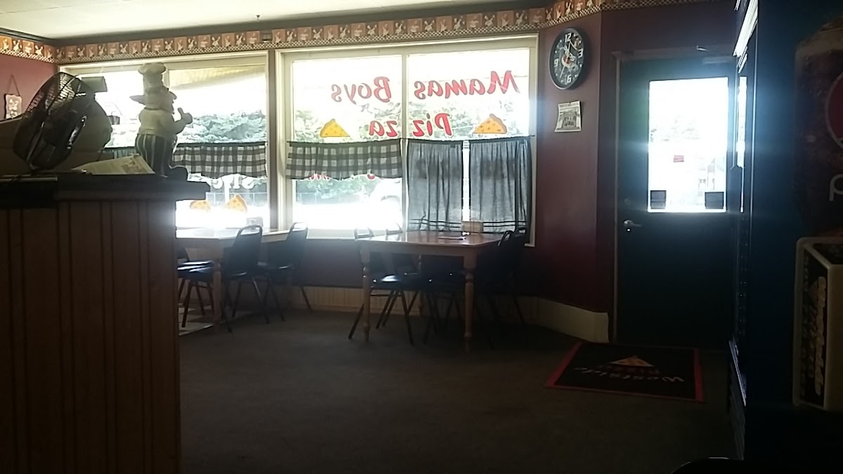 Mama's Boy Pizza Photos 2