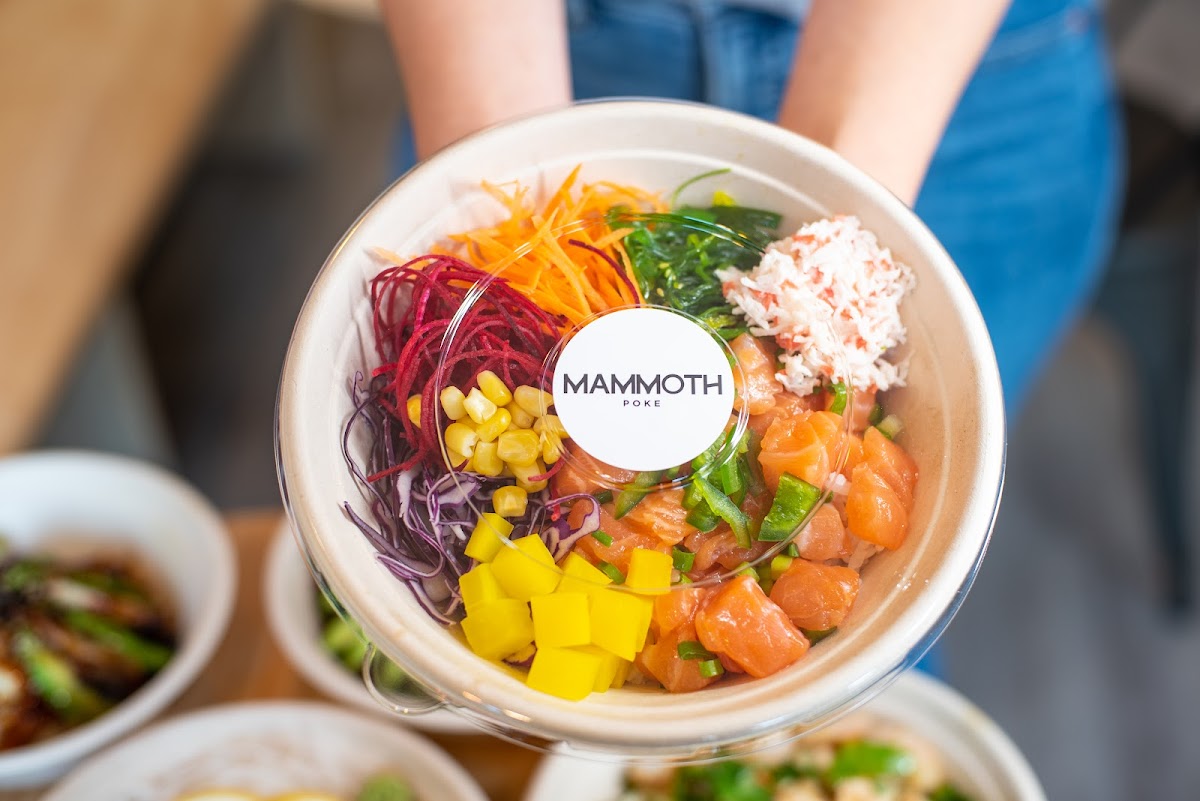 Mammoth Poke Bucktown Photos 2