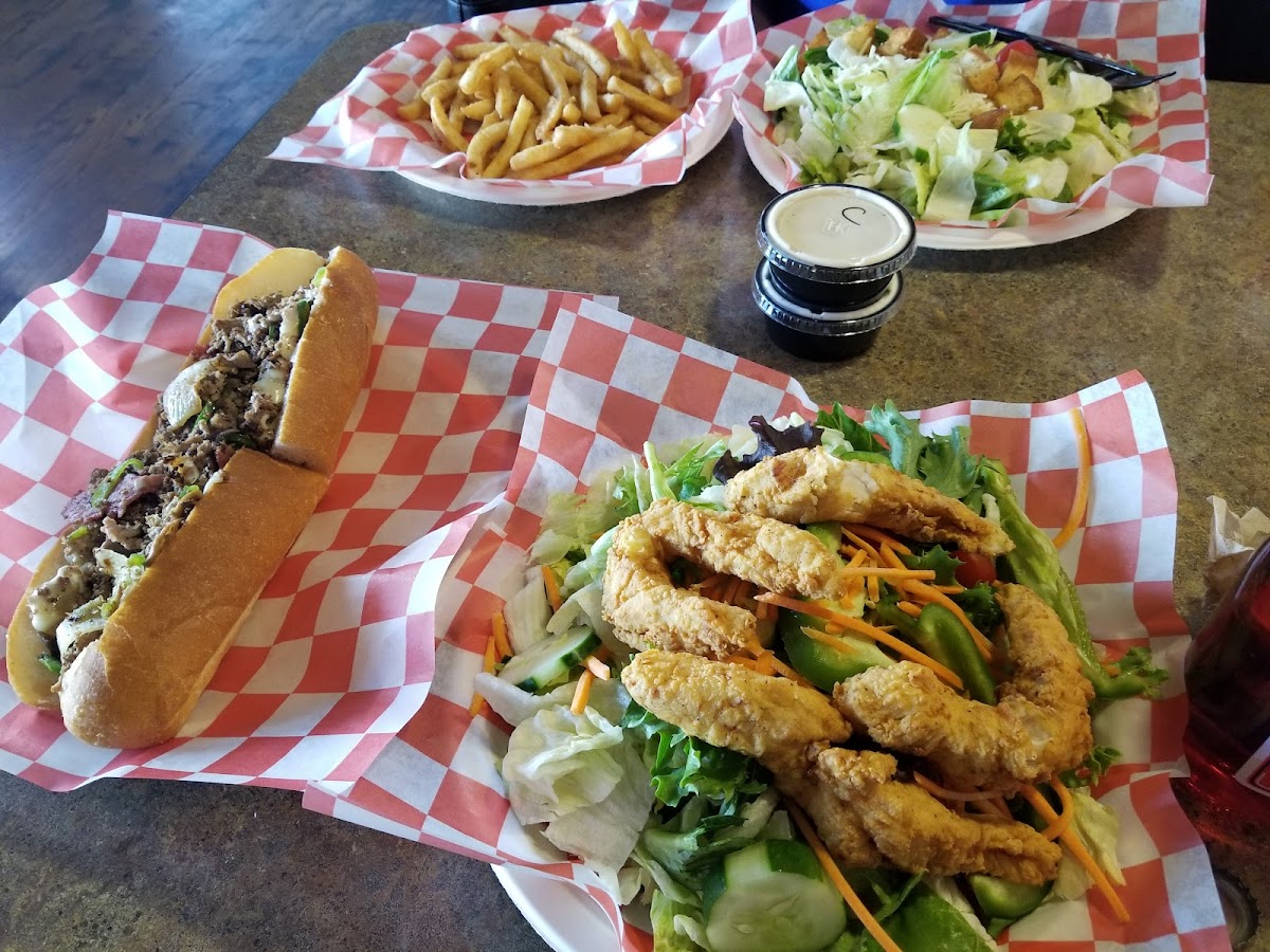 Mandee's Pizza Photos 9