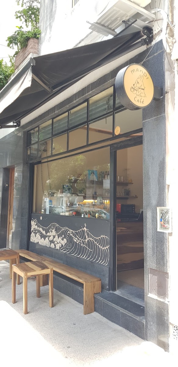 Mandi Cafe