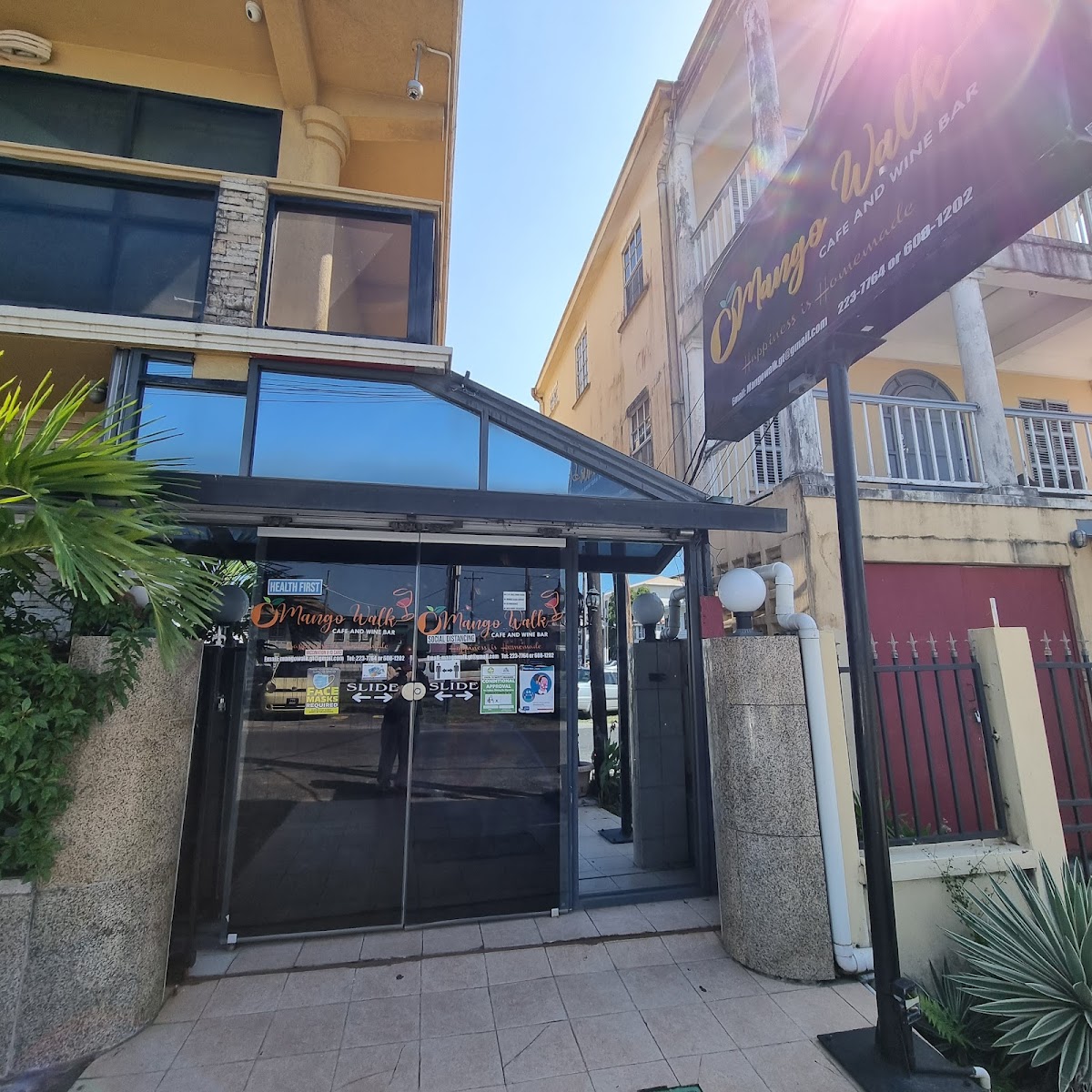 Mango Walk Restaurant & Lounge Photos 2