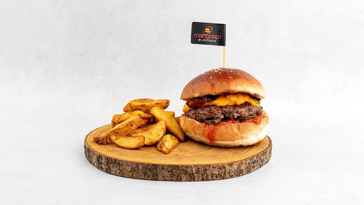 Mangoop Burgers 'n' Stuff Photos 2