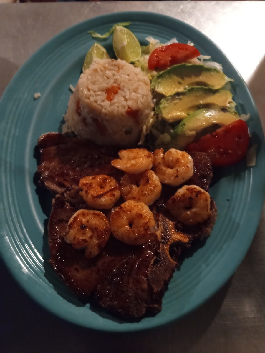 Mar & Tierra Mexican Grill And Mariscos Photos 9