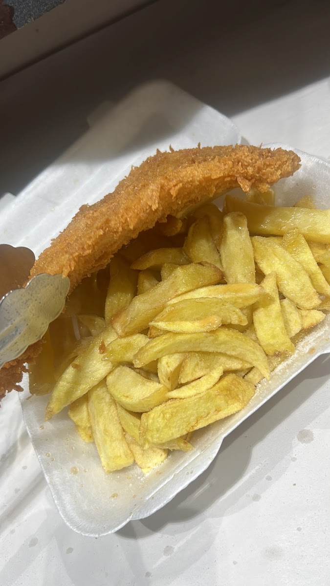 Marco's Pizzeria & Fish N Chips Photos 2
