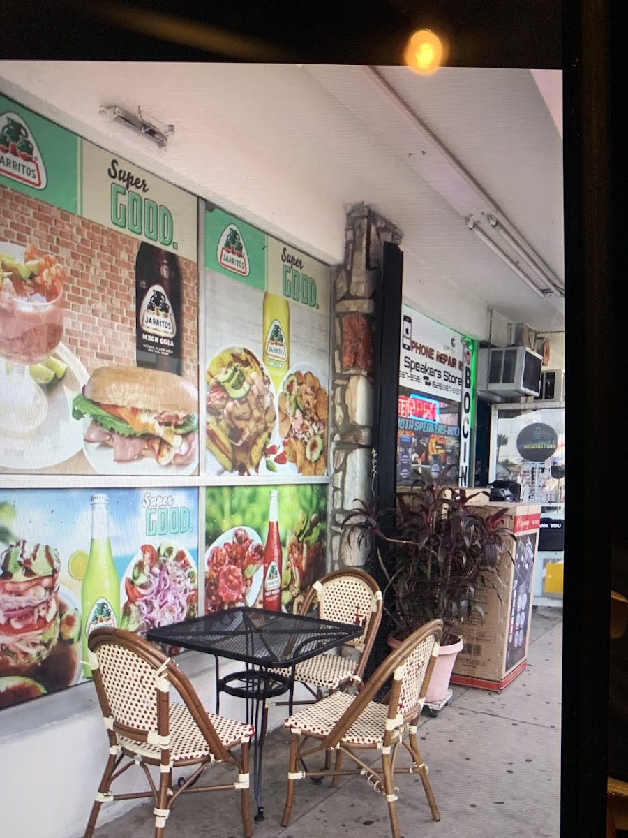 Mariscos La Tropicana Mexican Restaurant