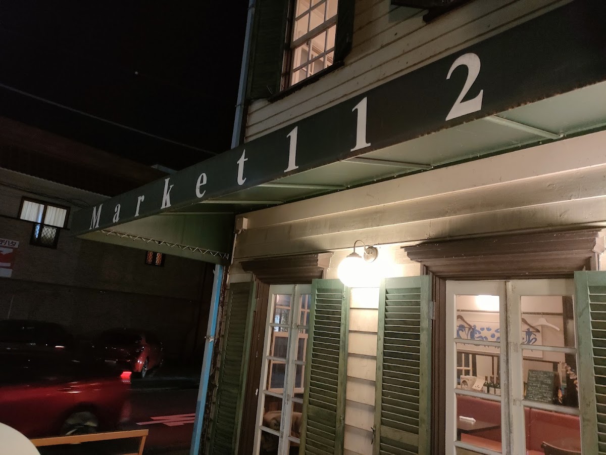 Market 112