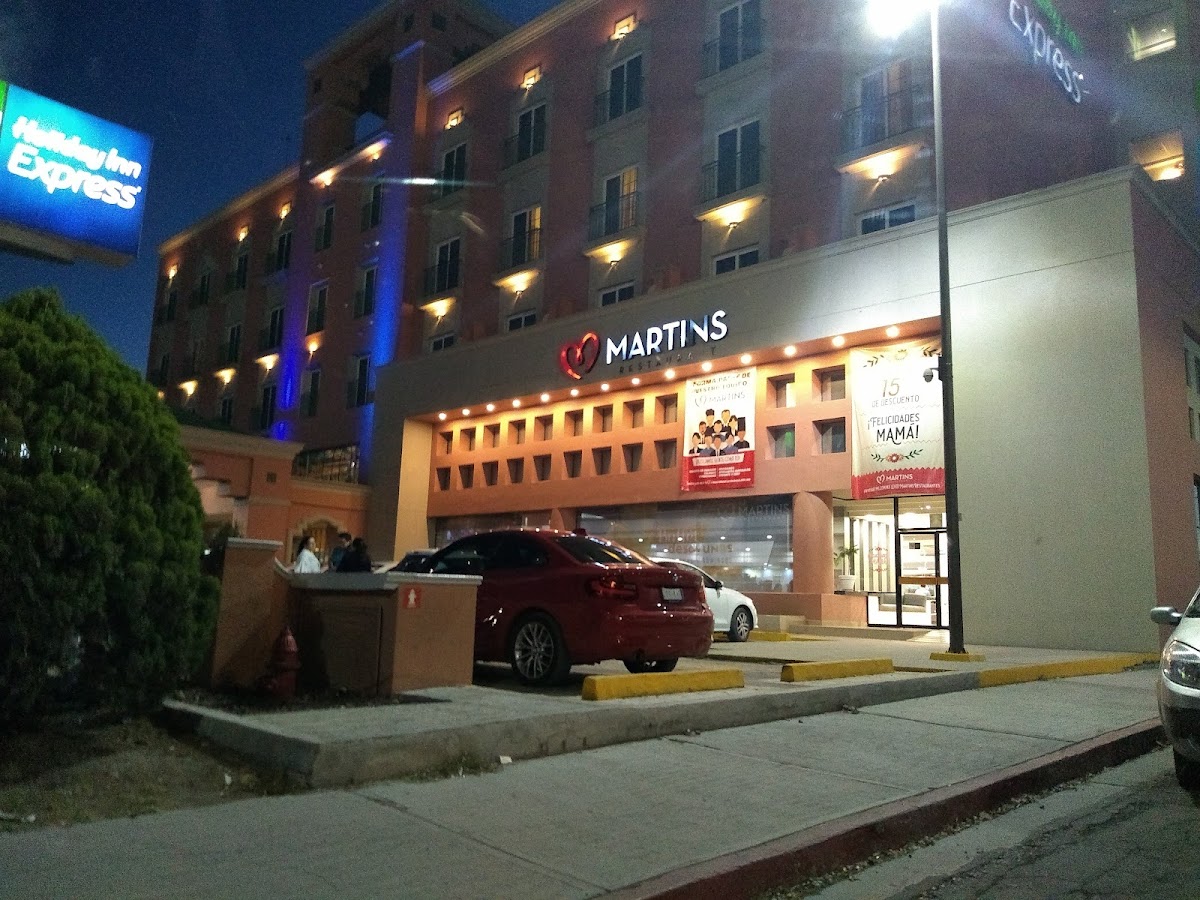 Martins Torreon San Isidro Photos 2