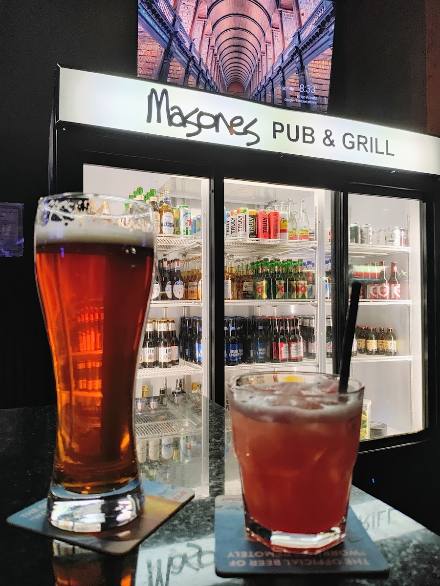 Masones Pub And Grill Photos 9