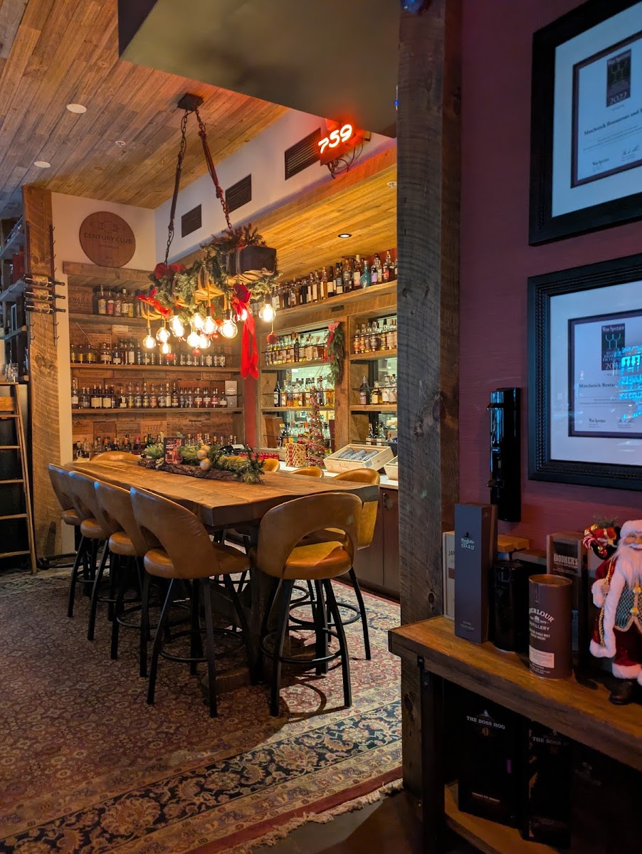 Matchstick Restaurant & Spirits