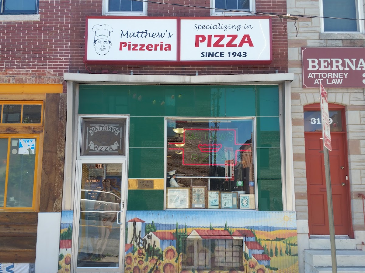 Matthew's Pizza