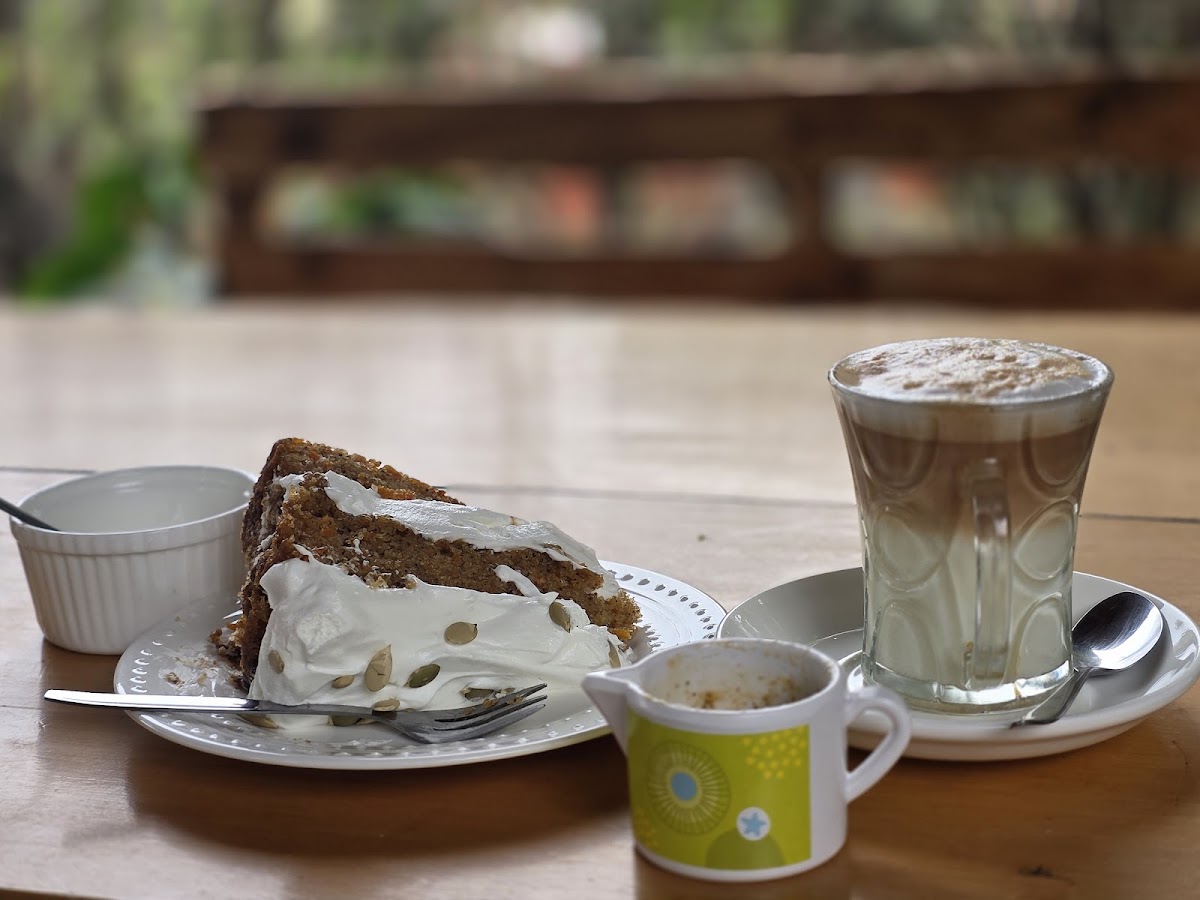 Maua Cafe And Activities Photos 2