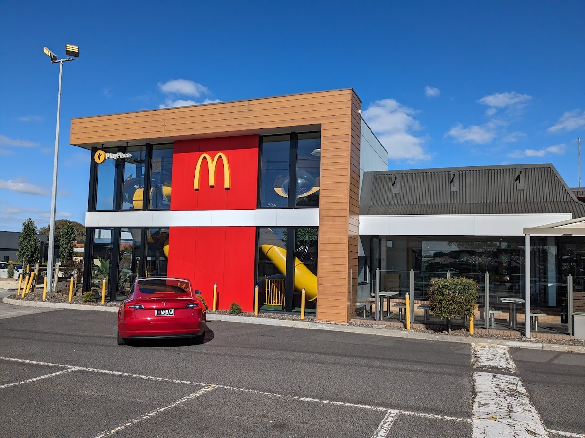 Mcdonald's Altona North
