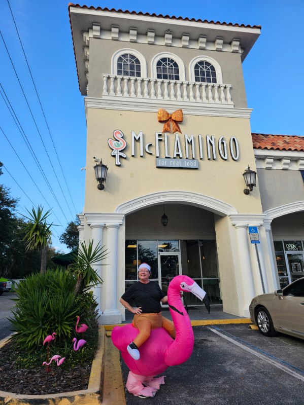 Mcflamingo - Beach Box Burgers And Chicken Photos 2