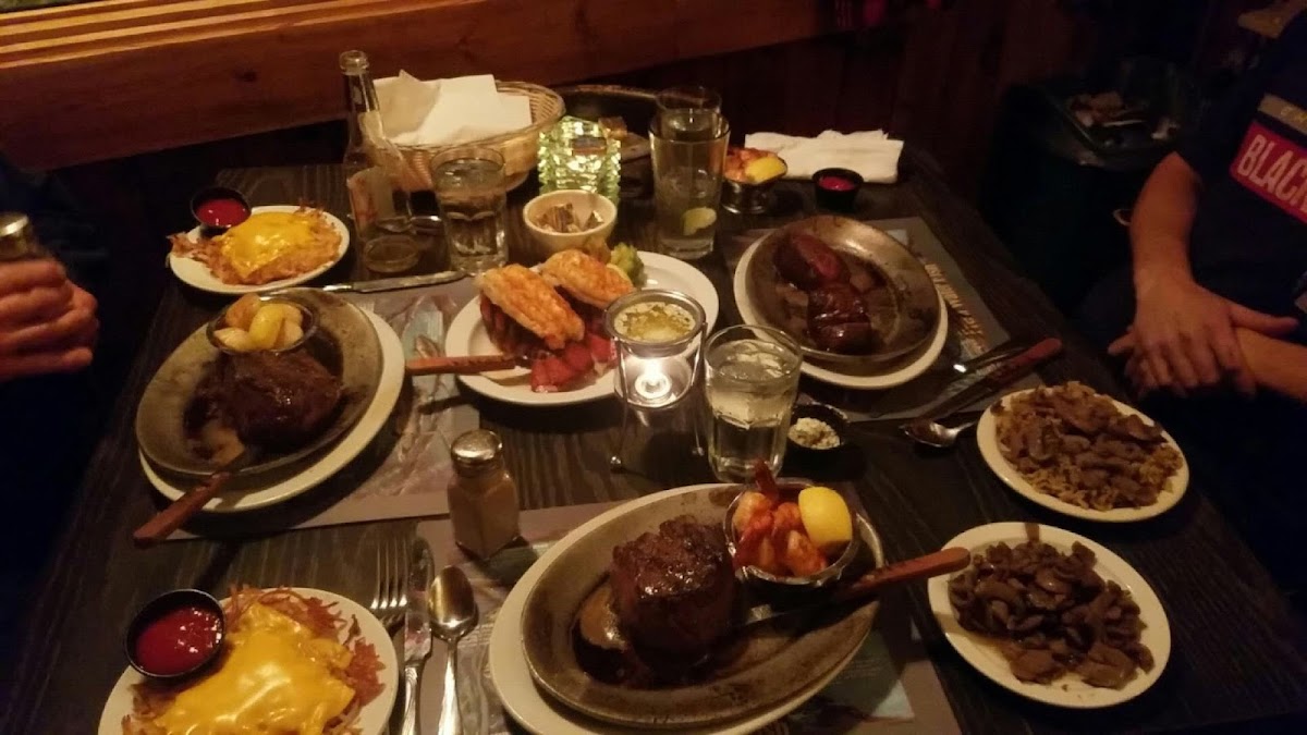Mcgregor's Blink Bonnie Supper Club Photos 2