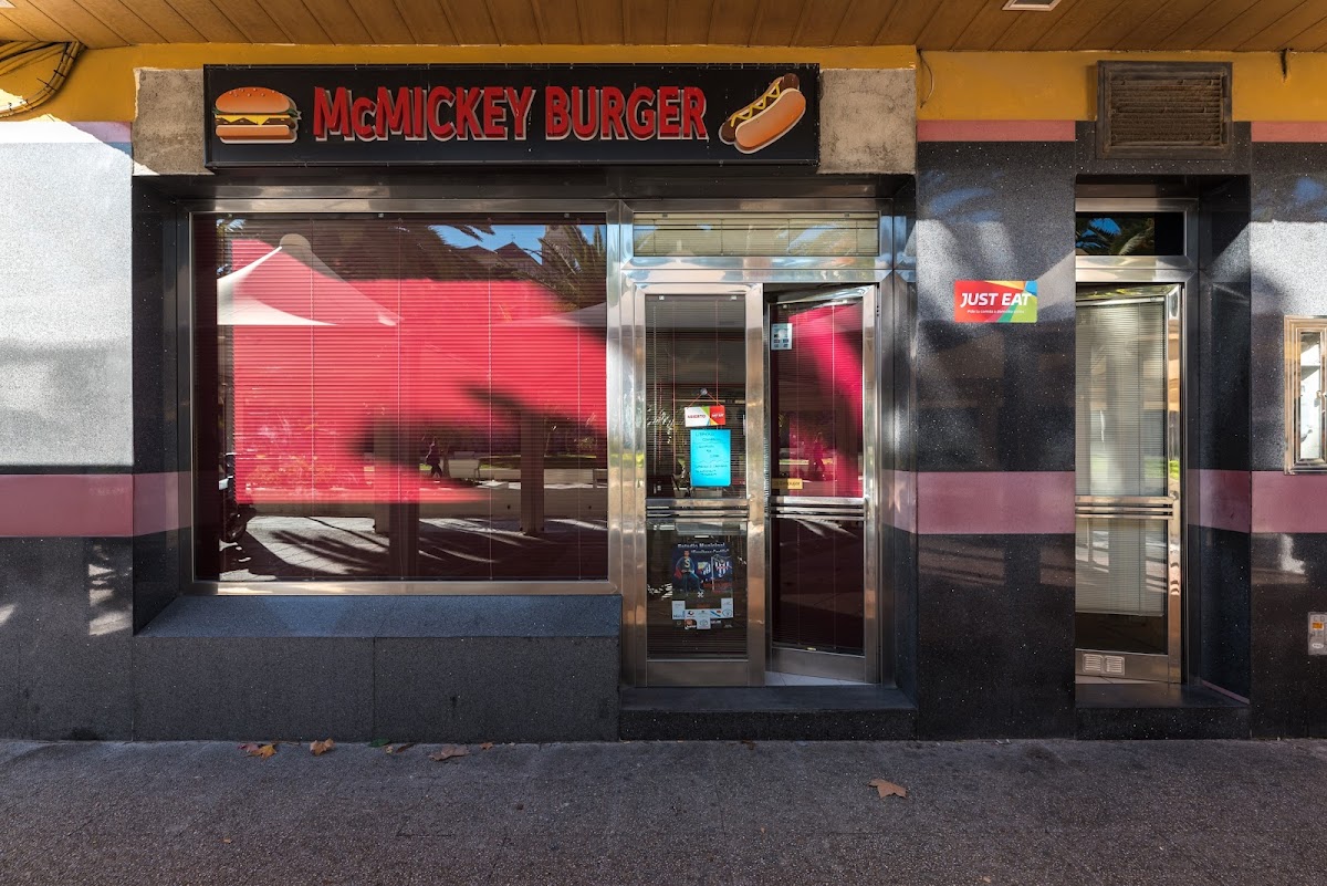 Mcmickey Burger