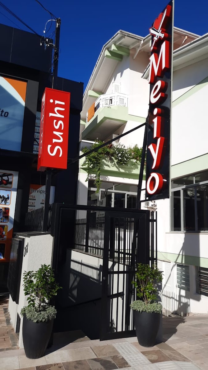 Meiyo Sushi