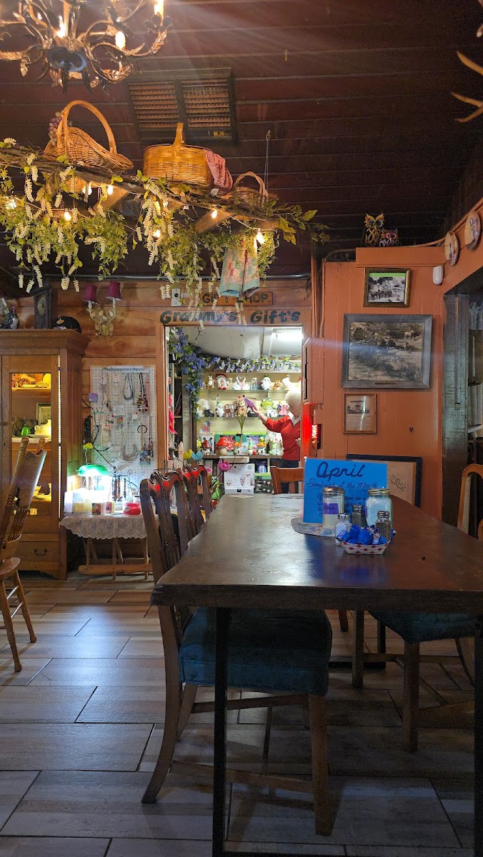 Melody's Place Photos 2