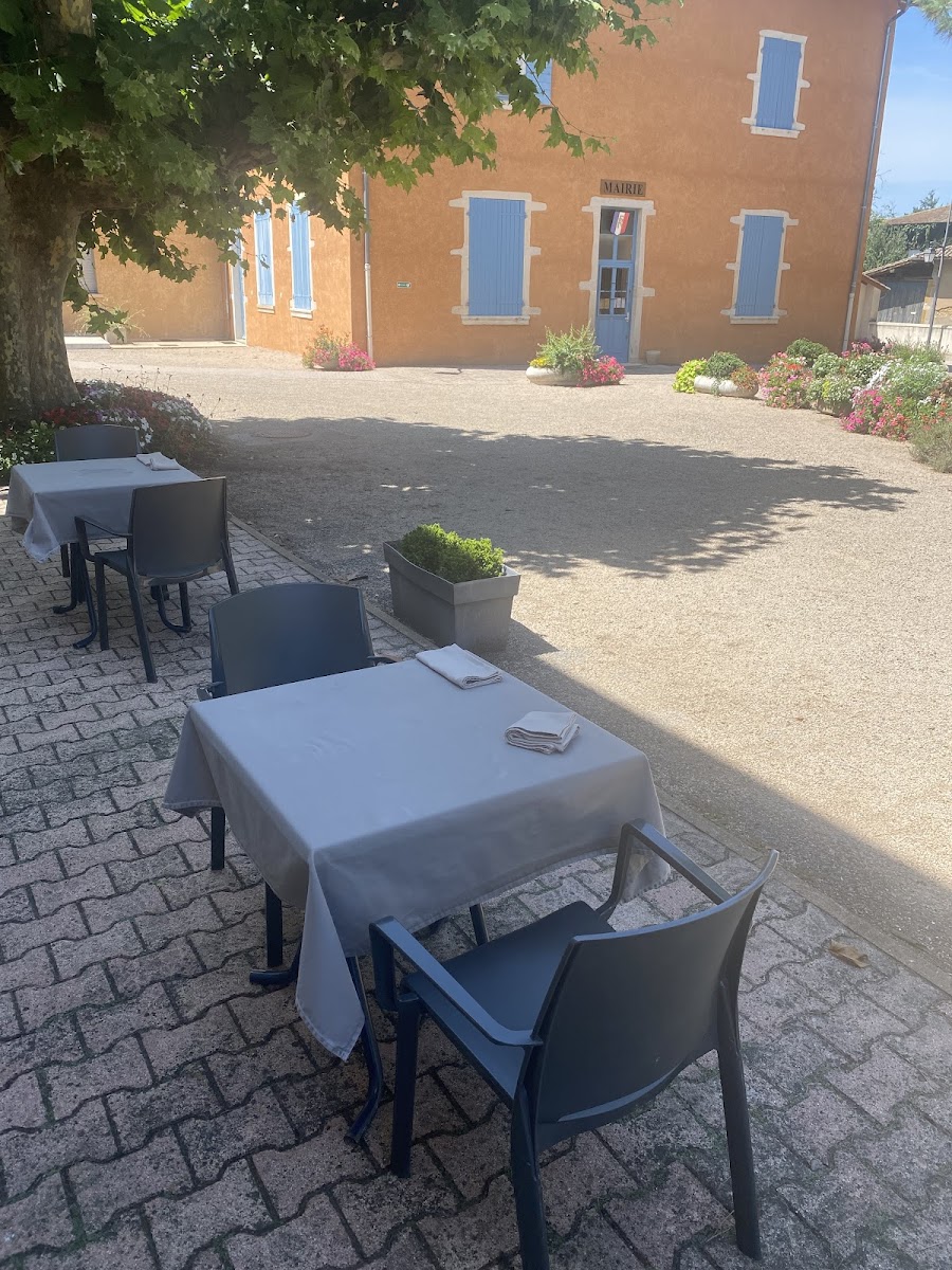 Mett Restaurant