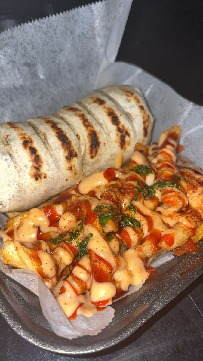 Midnight Munchies Food Truck Photos 2