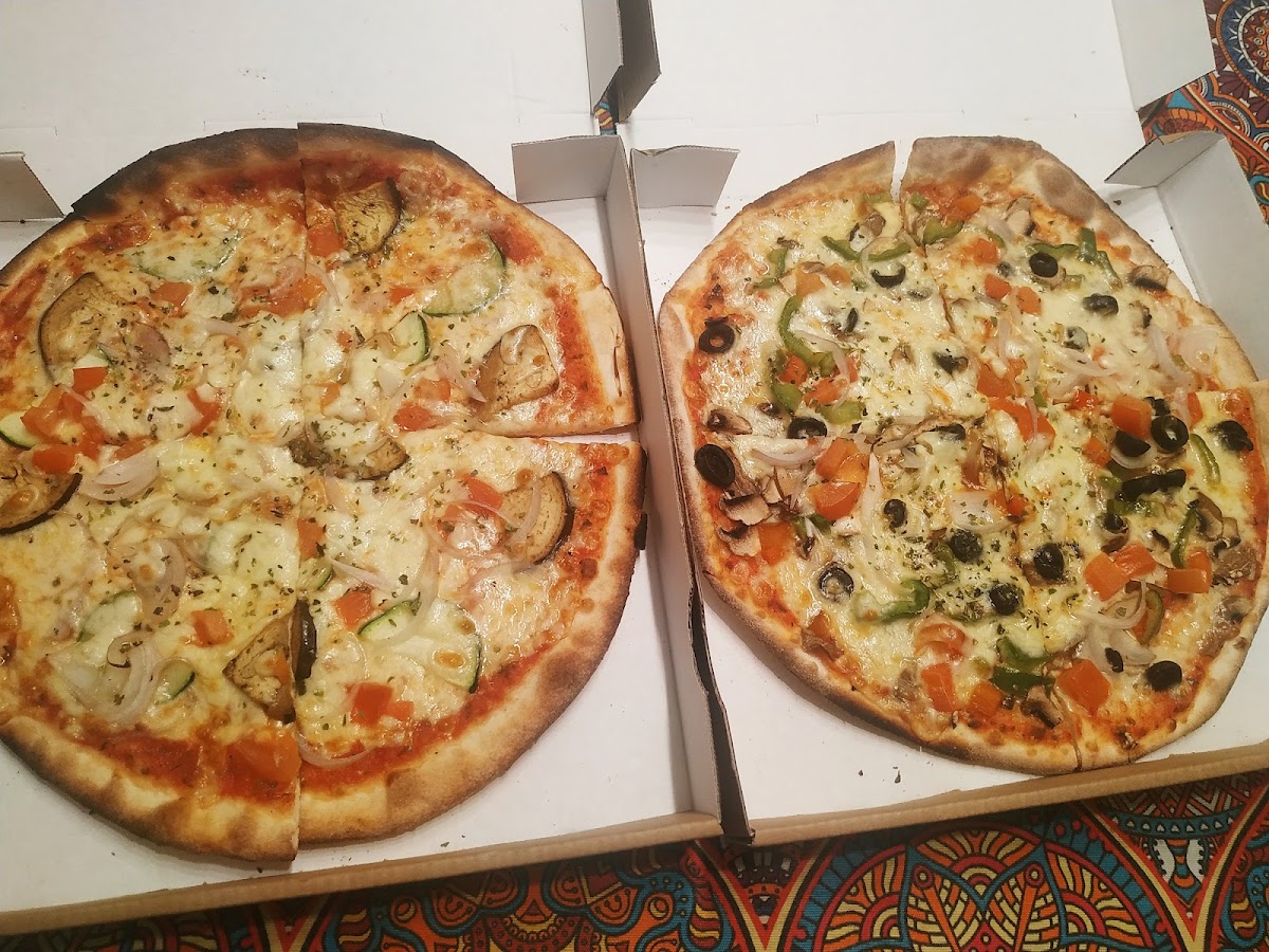 Milan Pizzeria & Restaurant Photos 2