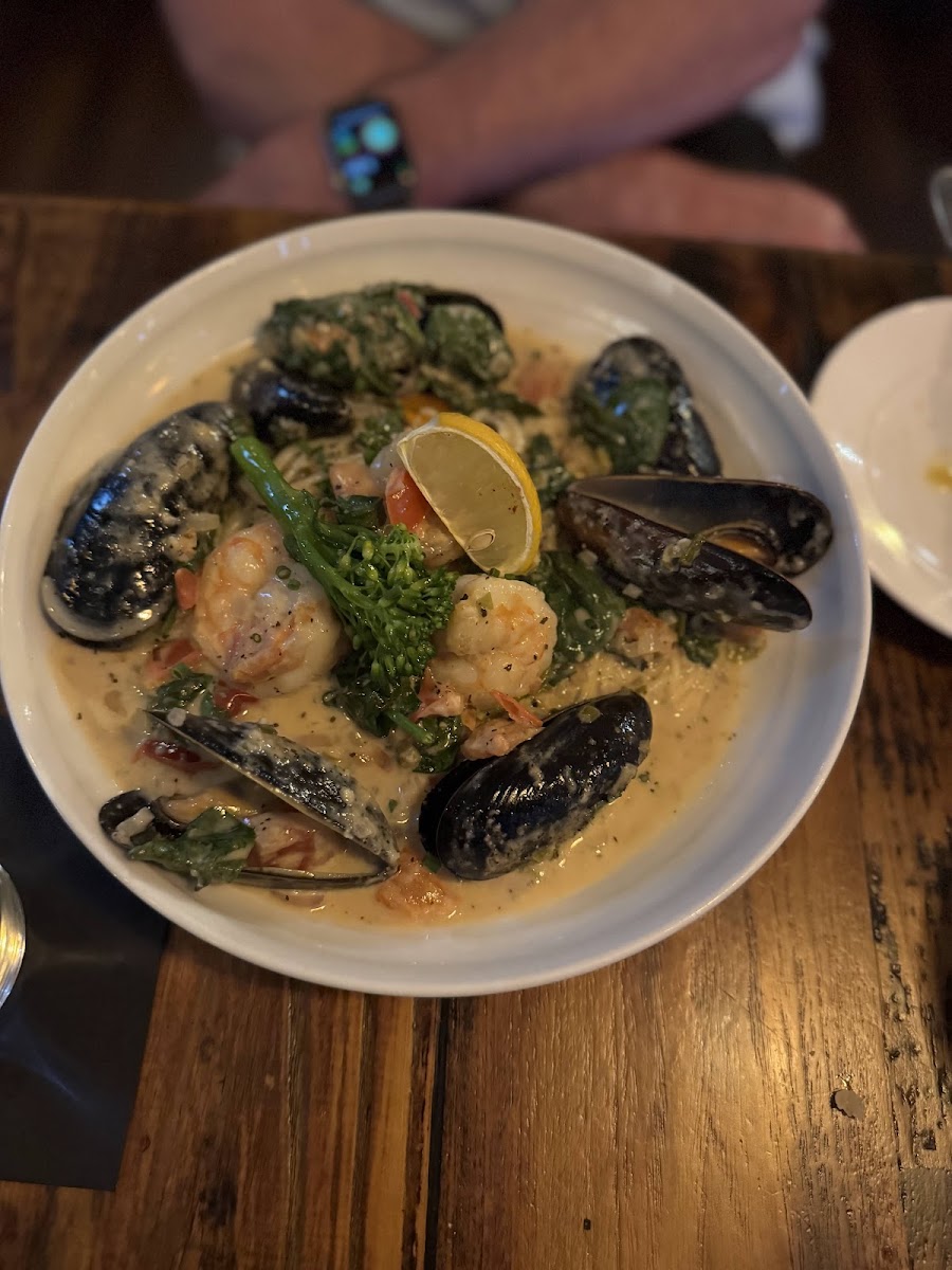Milanos Italian Kitchen Photos 2