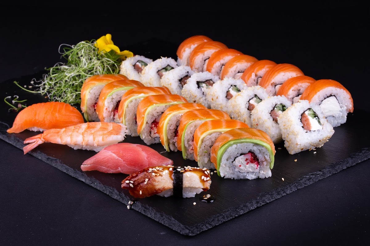 Misato Sushi Photos 2