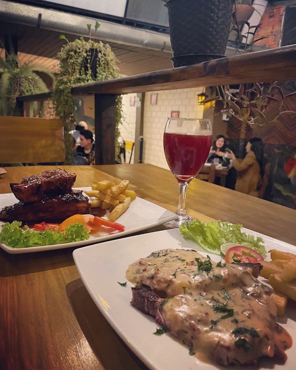 Misto Carnes & Tragos Photos 2