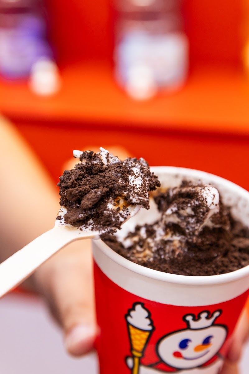 Mixue Ice Cream & Tea 蜜雪冰城 Photos 2