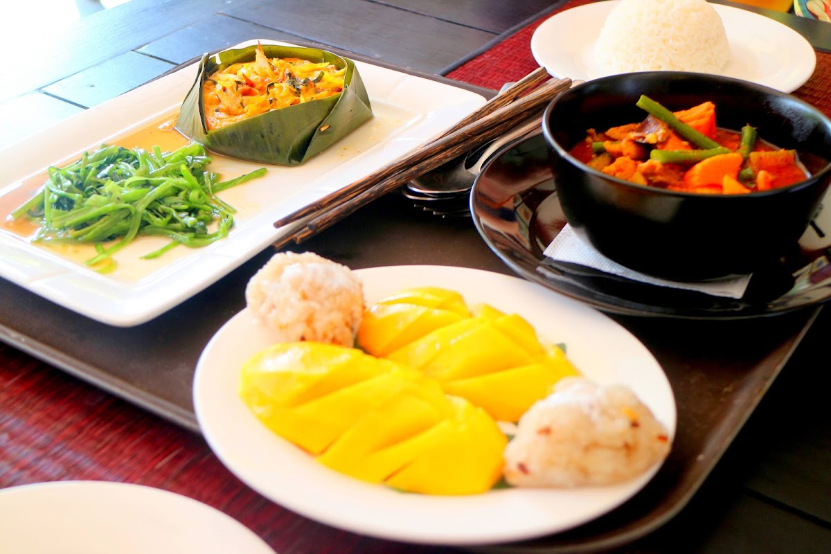 Molop Wat Damnak Restaurant Photos 9