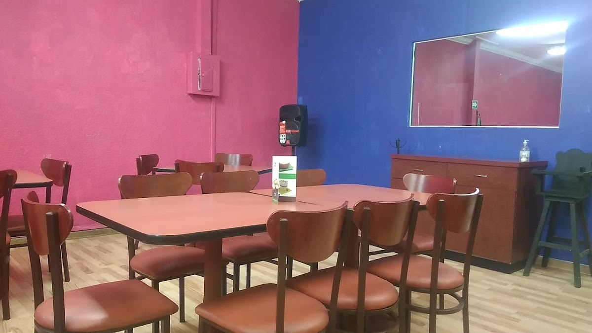 Molotes Y Jarochitas 'la Güera'