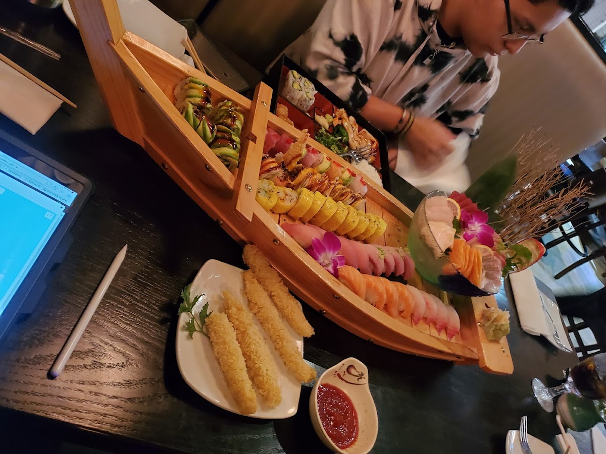 Momiji Sushi Bar & Grill Of Sorrento Photos 9