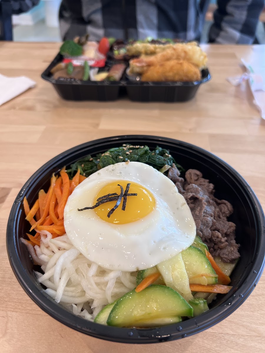 Momo Bento Photos 2