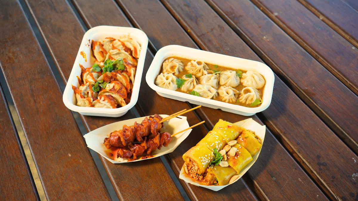 Momo Mates Kilburn Photos 2