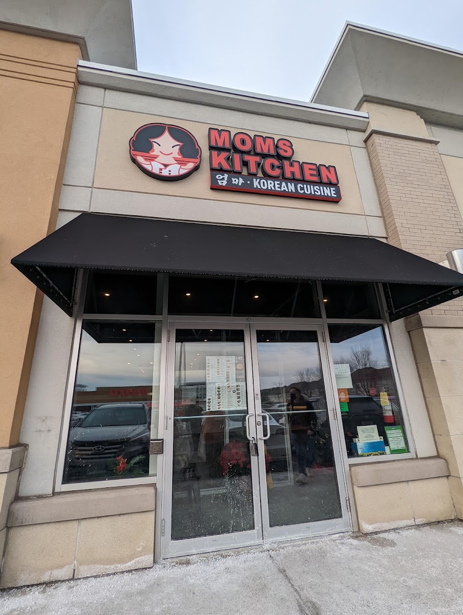 Mom's Kitchen Korean Cuisine