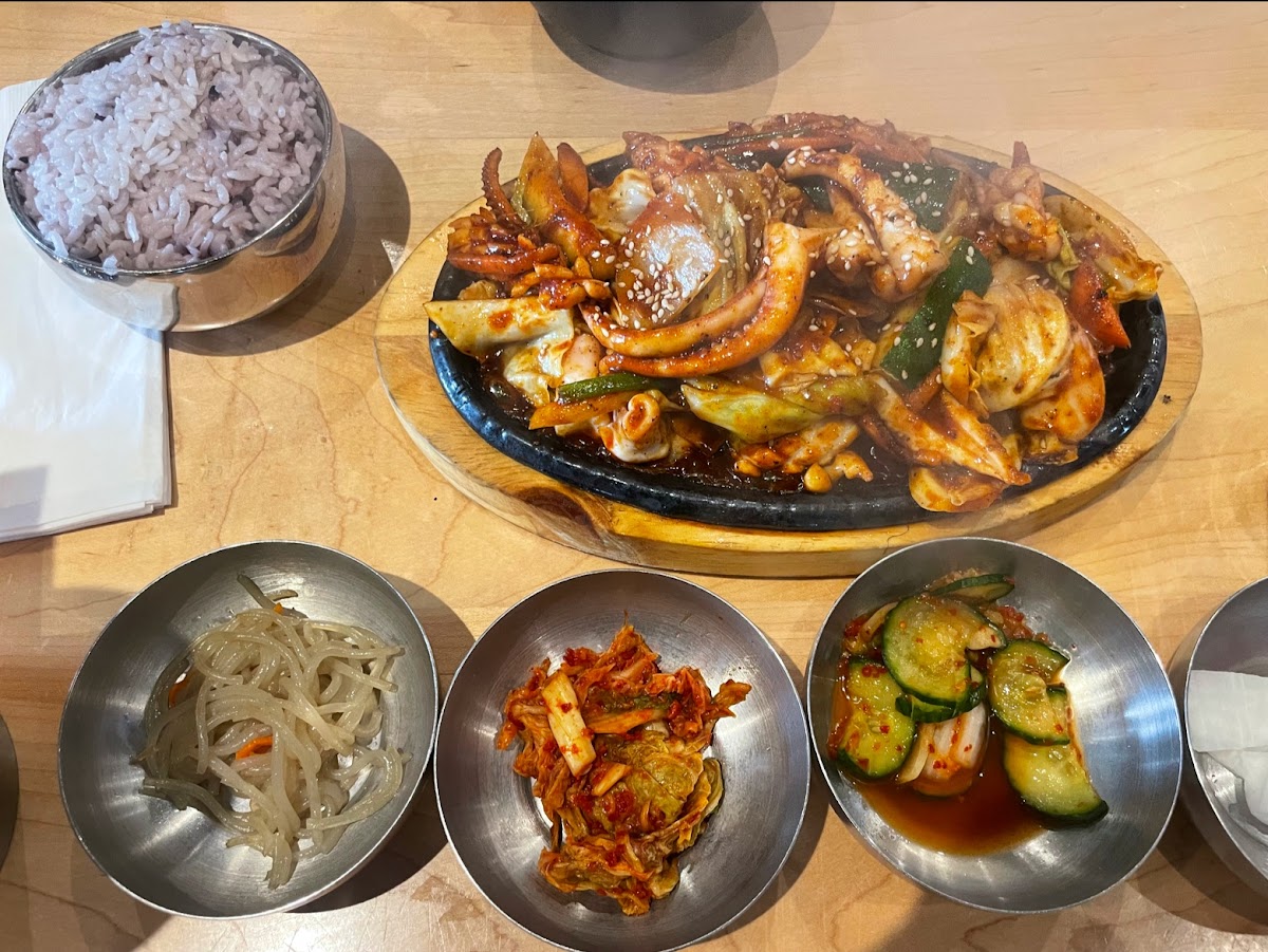 Mom's Kitchen Korean Cuisine Photos 9