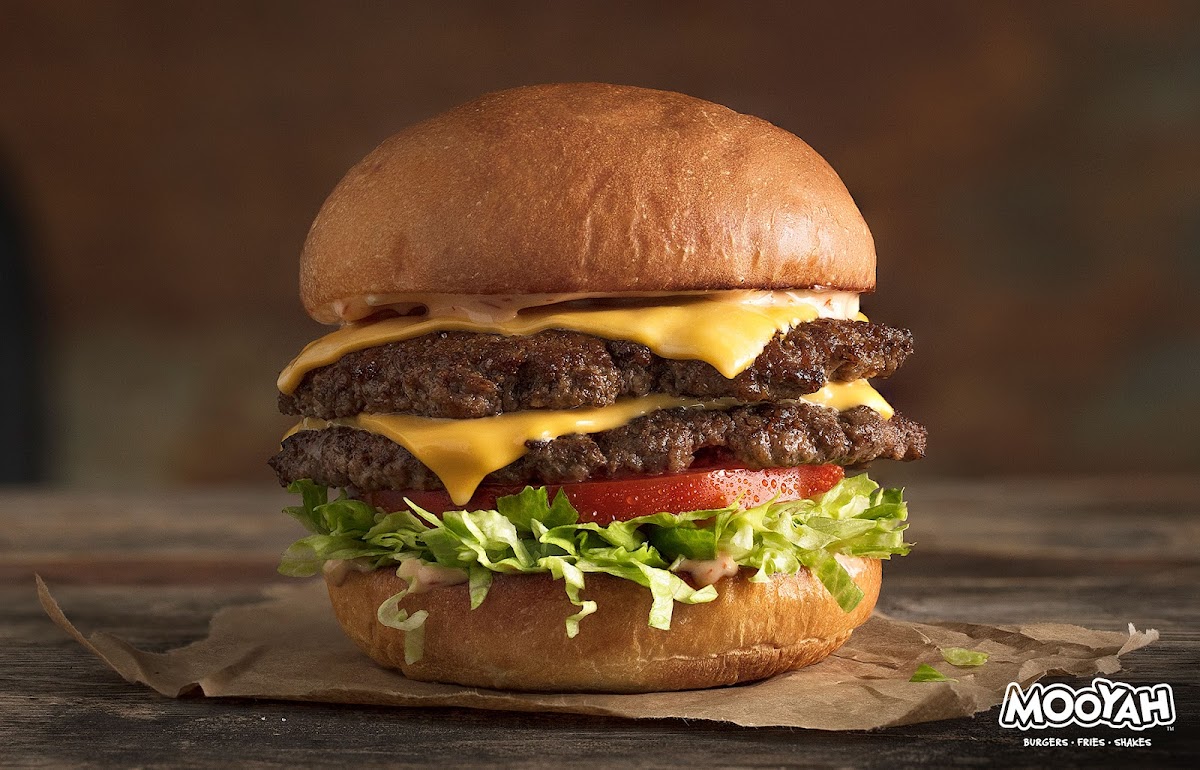 Mooyah Burgers, Fries & Shakes Photos 2