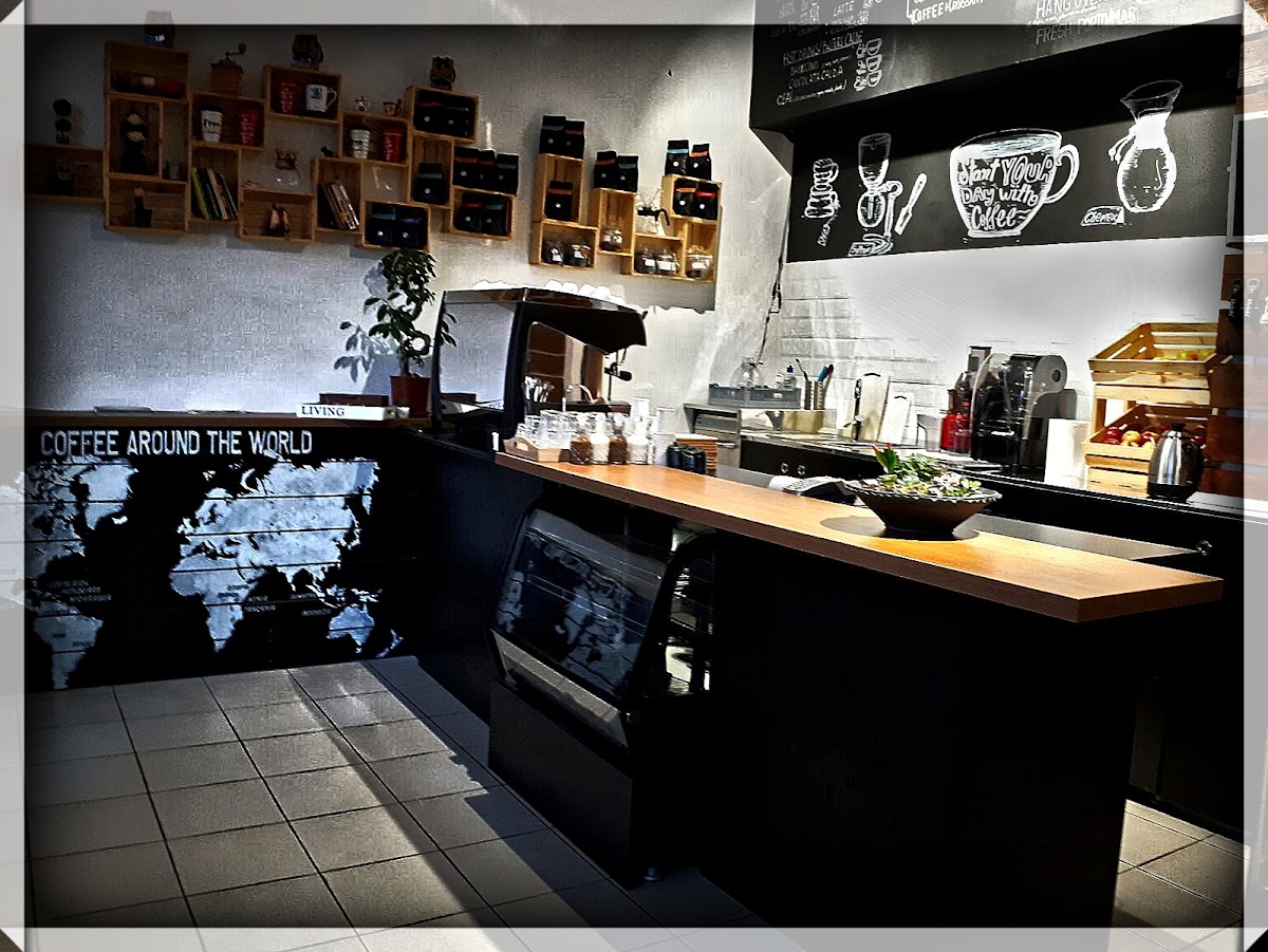 Moro Coffee & Juice Photos 2