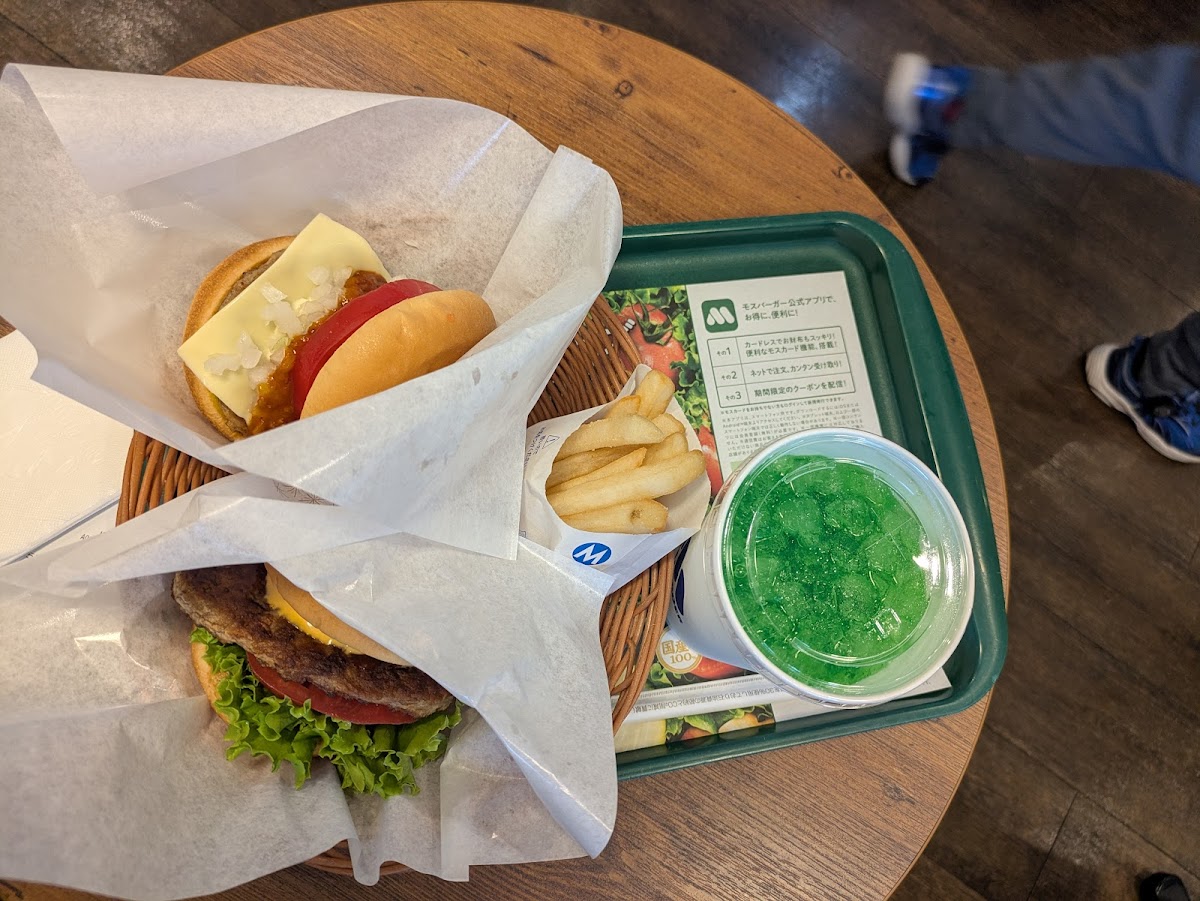 Mos Burger - Meguro Otori-Jinja Shrine Photos 2