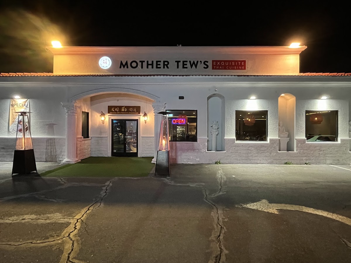 Mother Tew's Exquisite Thai Cuisine