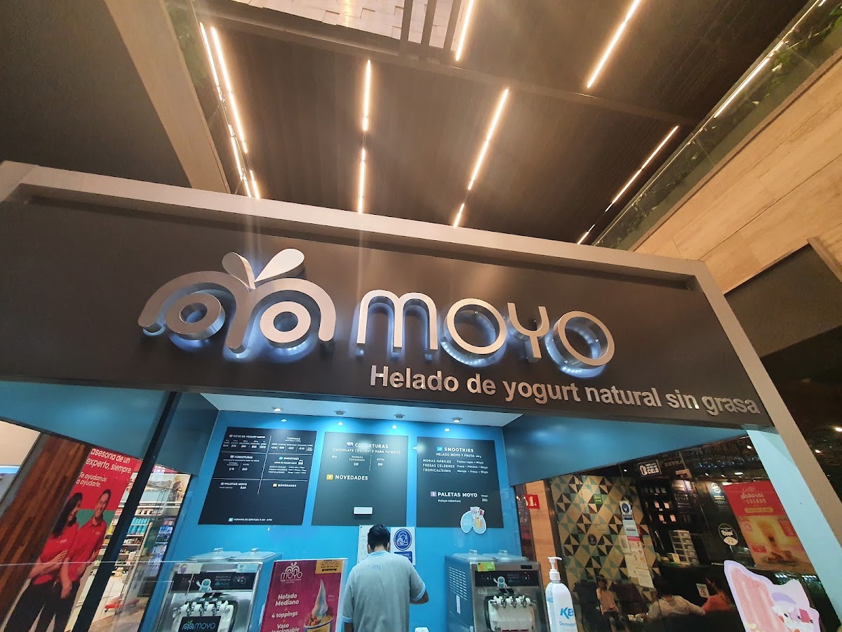Moyo Miyana