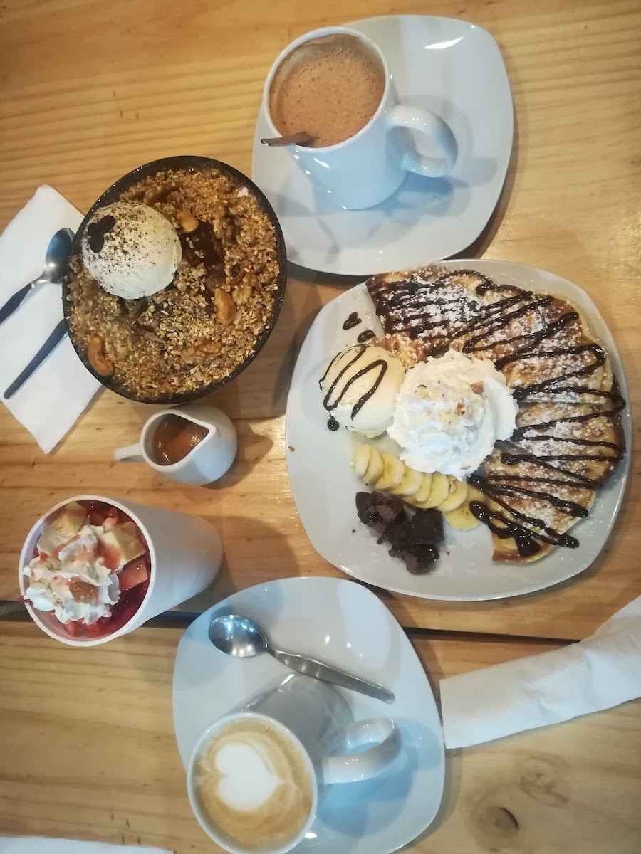 Mr. Bingsu - Corean Ice Cream Shop Photos 9