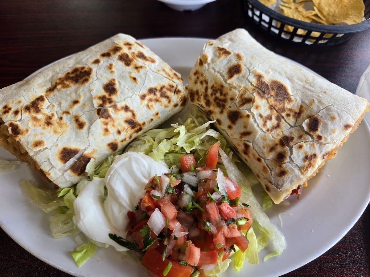 Mr.burrito Mexican Grill. Photos 9