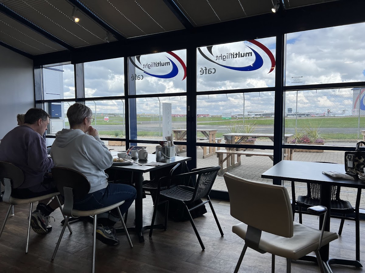 Multiflight Cafe Bar Photos 2