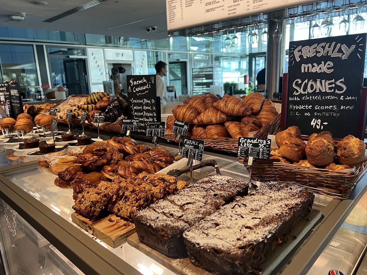 Munch Deli & Coffee Photos 2