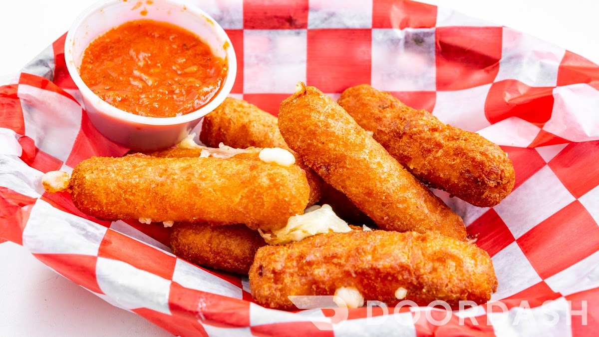 Munchies Deli And Grill Photos 2