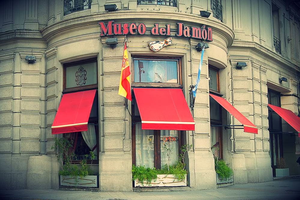 Museo Del Jamón