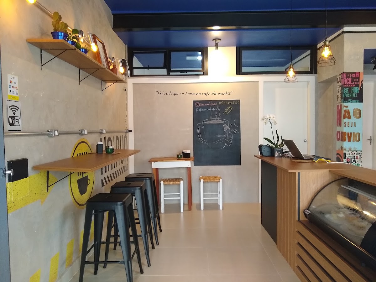 Na Rua Café