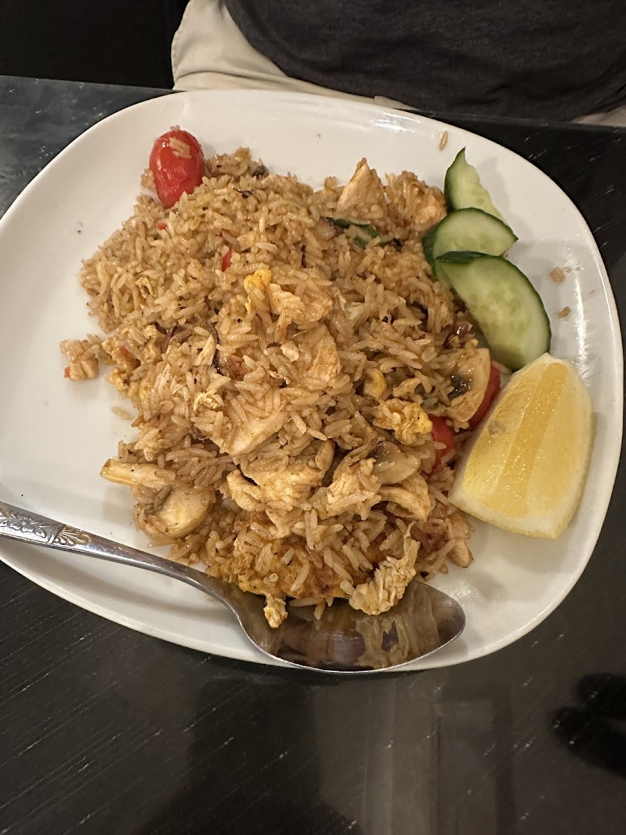 Nakorn Thai Restaurant Photos 9