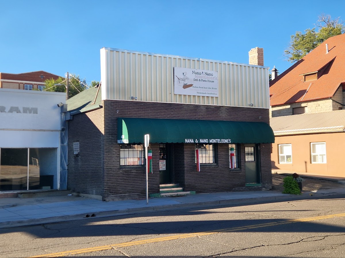 Nana And Nano Monteleone's Deli And Pasta House Photos 2