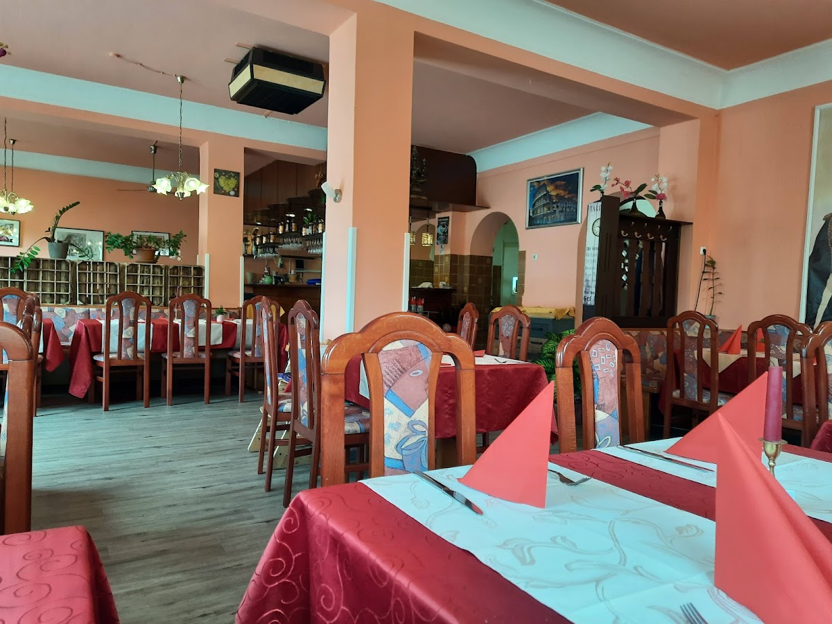 Napoli Curry House